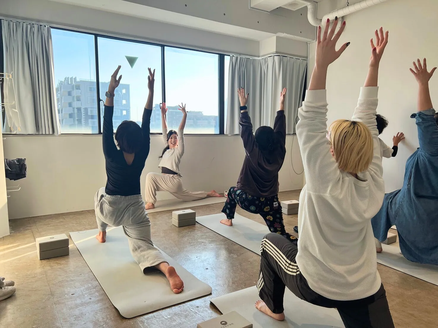 MUUK share studio平塚でのヨガイベントの様子