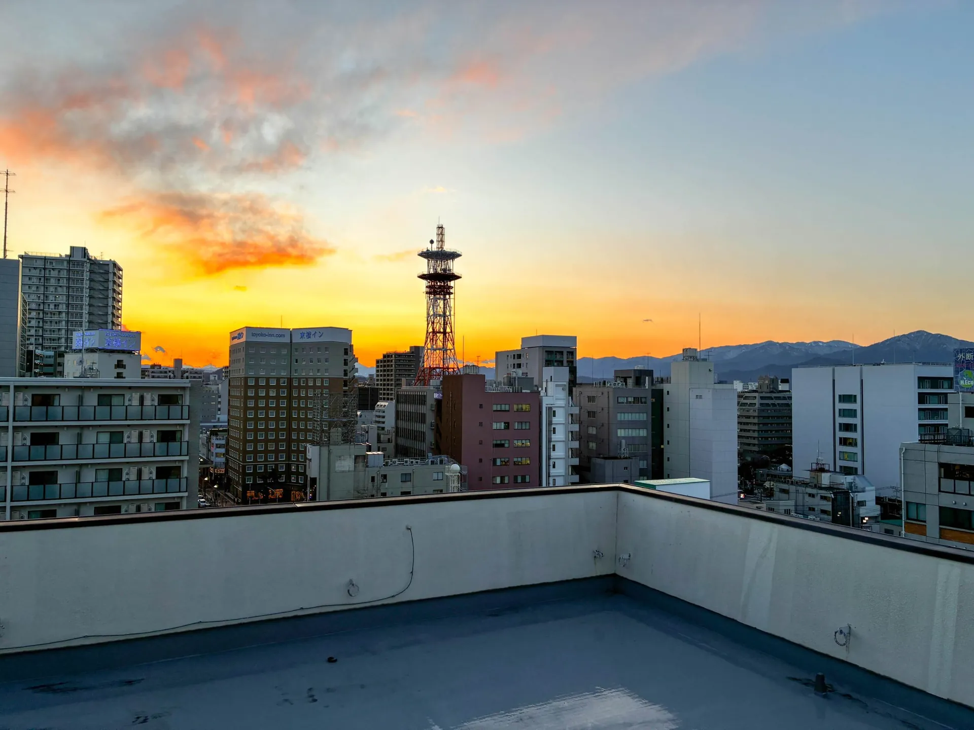 屋上から見えるサンセット