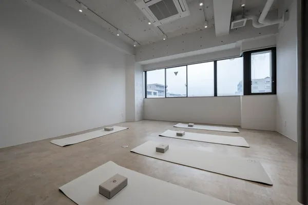 MUUK share studio平塚でのヨガイベントの様子